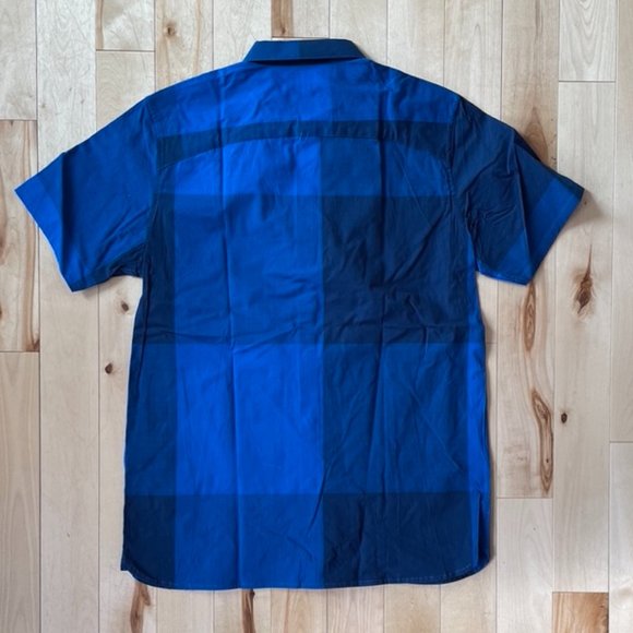 Men's Short Sleeve Shirt - Picture 3 of 4